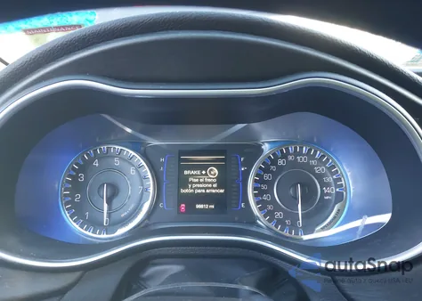 2016 Chrysler 200 Limited z USA, uszkodzony, nr VIN 1C3CCCAB8GN125657